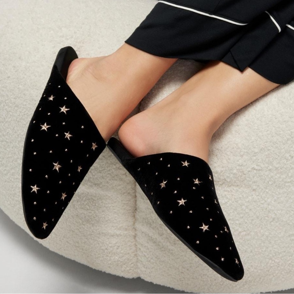 Soma Black Velvet Star Embroidered Slipper Mules Size 9